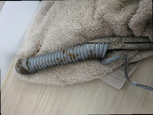 광주 하수구막힘 배관 내부 점검을 위한 장비와 작업 준비 상태